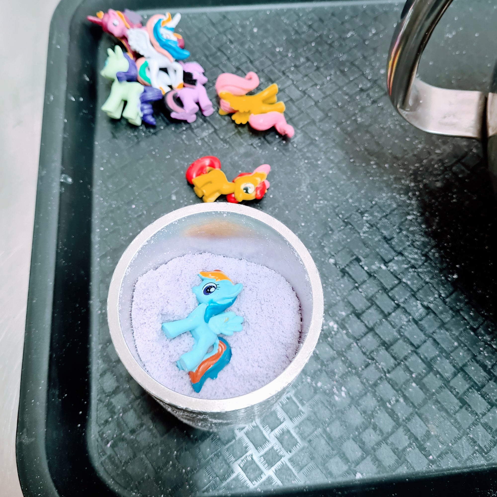 Little Pony | Hatchimal | Toy Surprise Bath Bomb